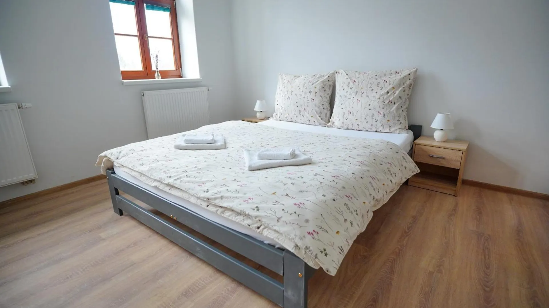 Apartment U Cerneho Orla 카를로비바리