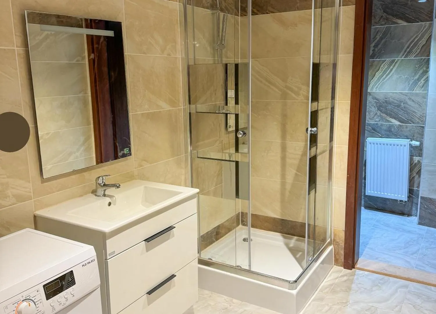 Apartment U Cerneho Orla 카를로비바리