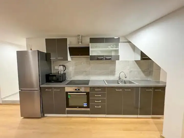 Apartment U Cerneho Orla 카를로비바리 체코